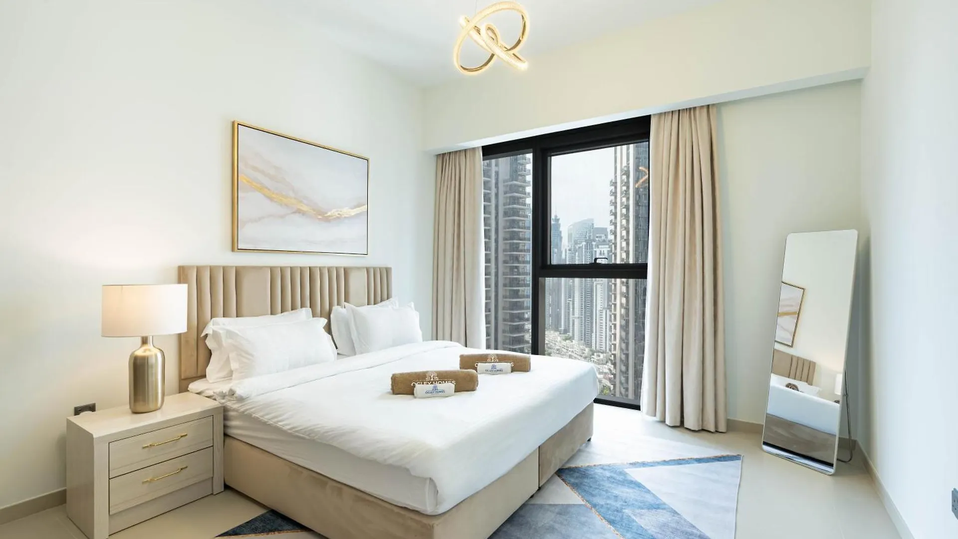 Brand New Home Minutes Away From Burj Khalifa Dubai Appartement